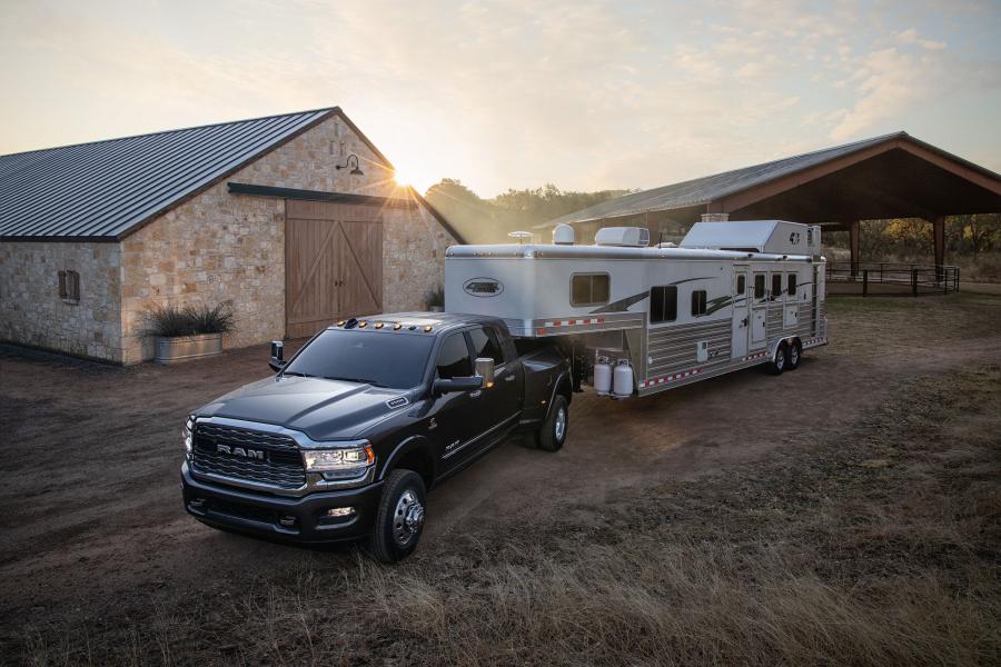  Ram 3500 Limited Mega Cab (D2) 2019 года  (фото 10 из 11)